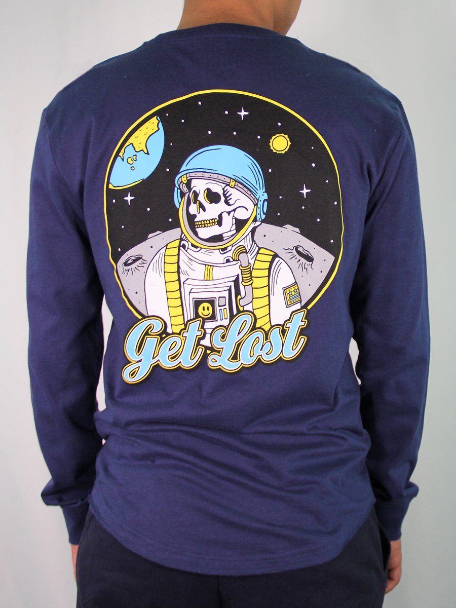 W2448-0601PT TO THE MOON LONG SLEEVE CREW NECK TEE