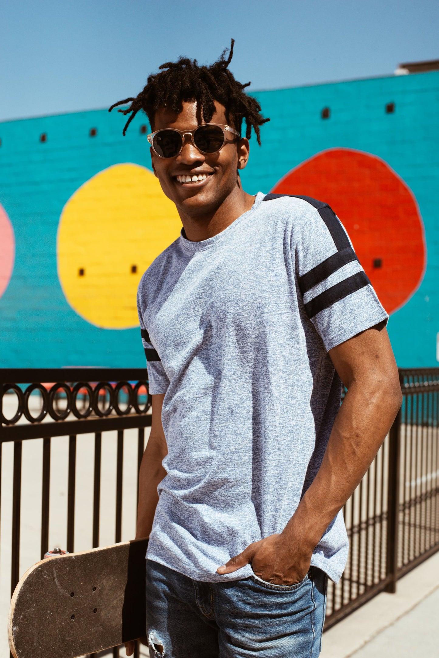W2475-0002 HYPE CREW SHORT SLEEVE TEE-NAVY