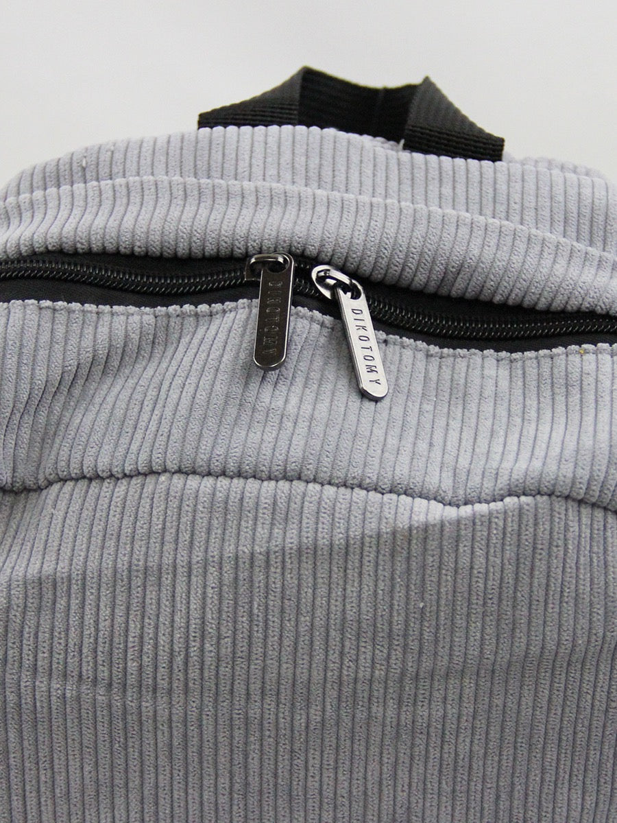 WBP01-0001 OLD SKOOL BACKPACK