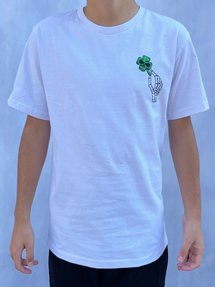 W2511-0984PT UNLUCKY CHARM GRAPHIC TEE