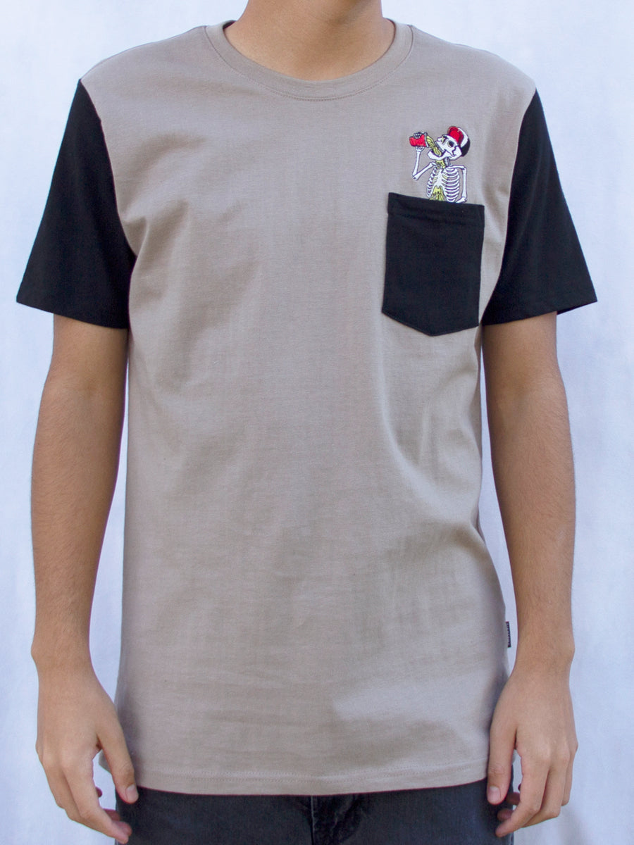 W2377-0945EM COLOR BLOCK "LAST ONE" CREW NECK TEE