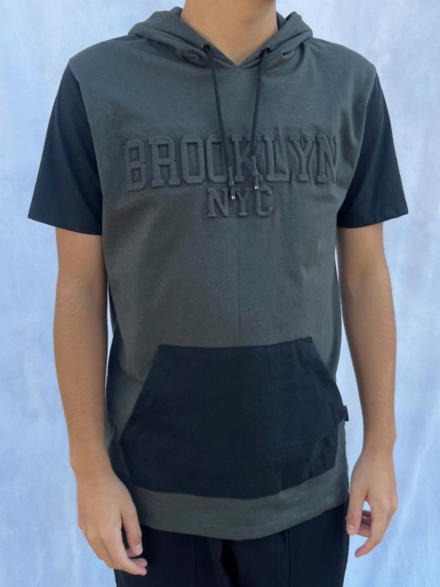 W2431-0930EMB BROOKLYN NYC EMBOSSED SHORT SLEEVE HOOD