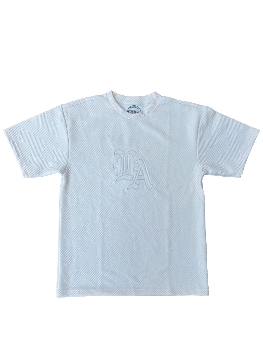 W2494-0912EMB GEO KNIT EMBOSSED L.A CREW NECK BOXY TEE