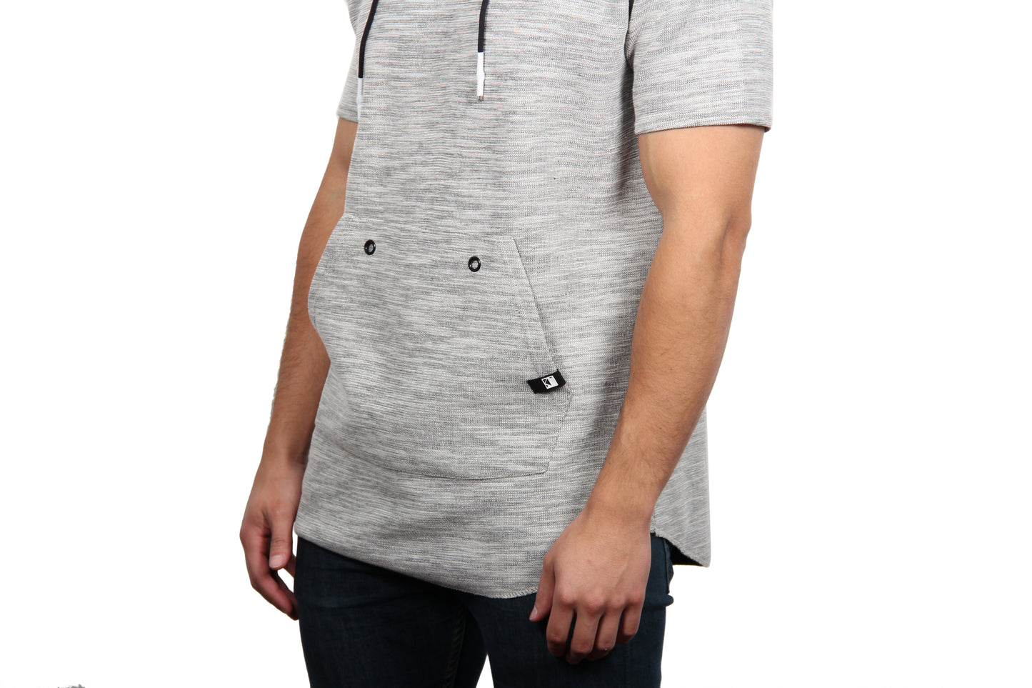 PACO PULLOVER HOOD  SKU: W2464-0001