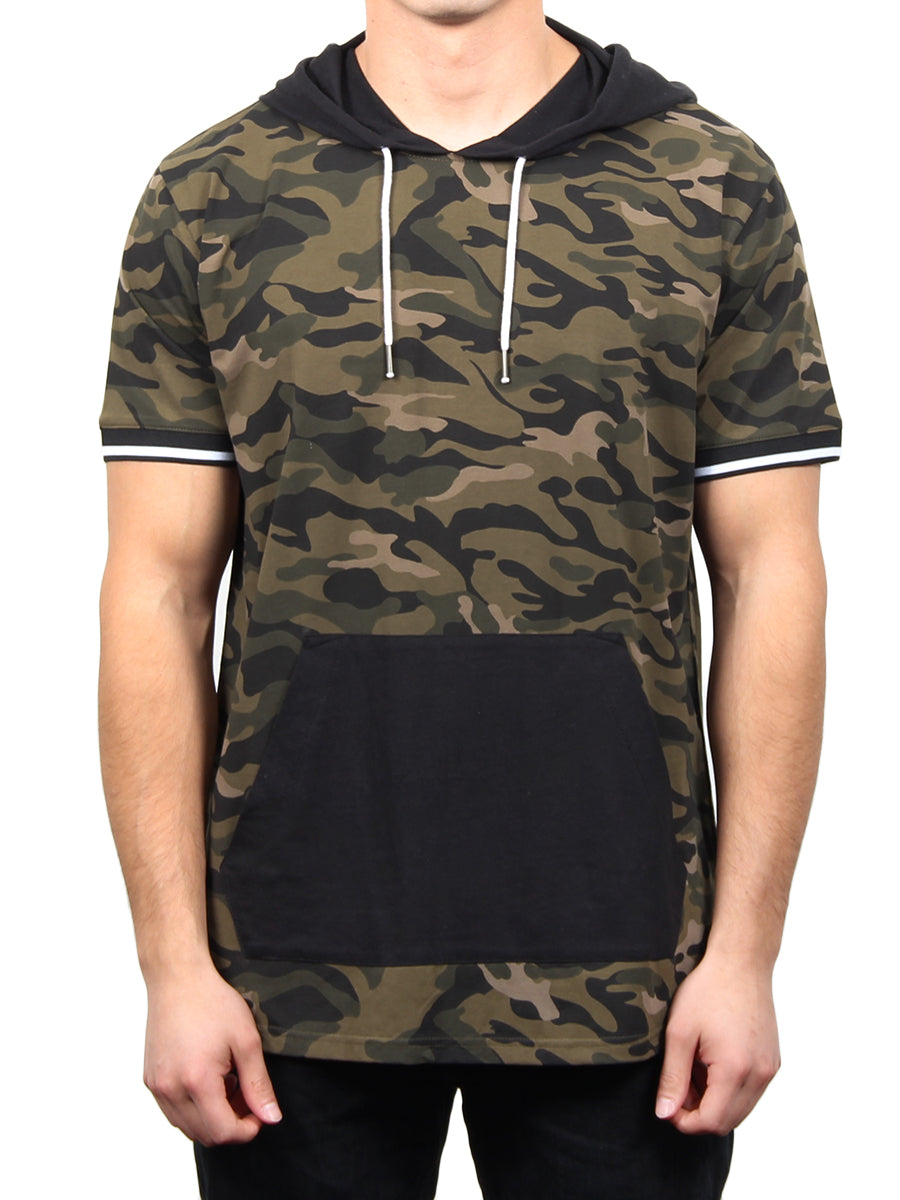 W2472-0004 CAMO SPORT SHORT SLEEVE HOODIE