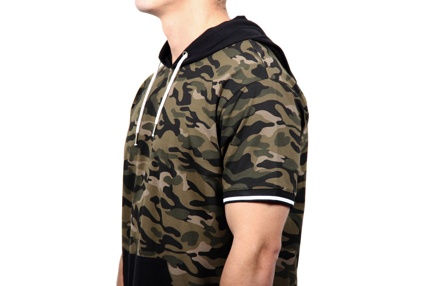W2472-0004 CAMO SPORT SHORT SLEEVE HOODIE
