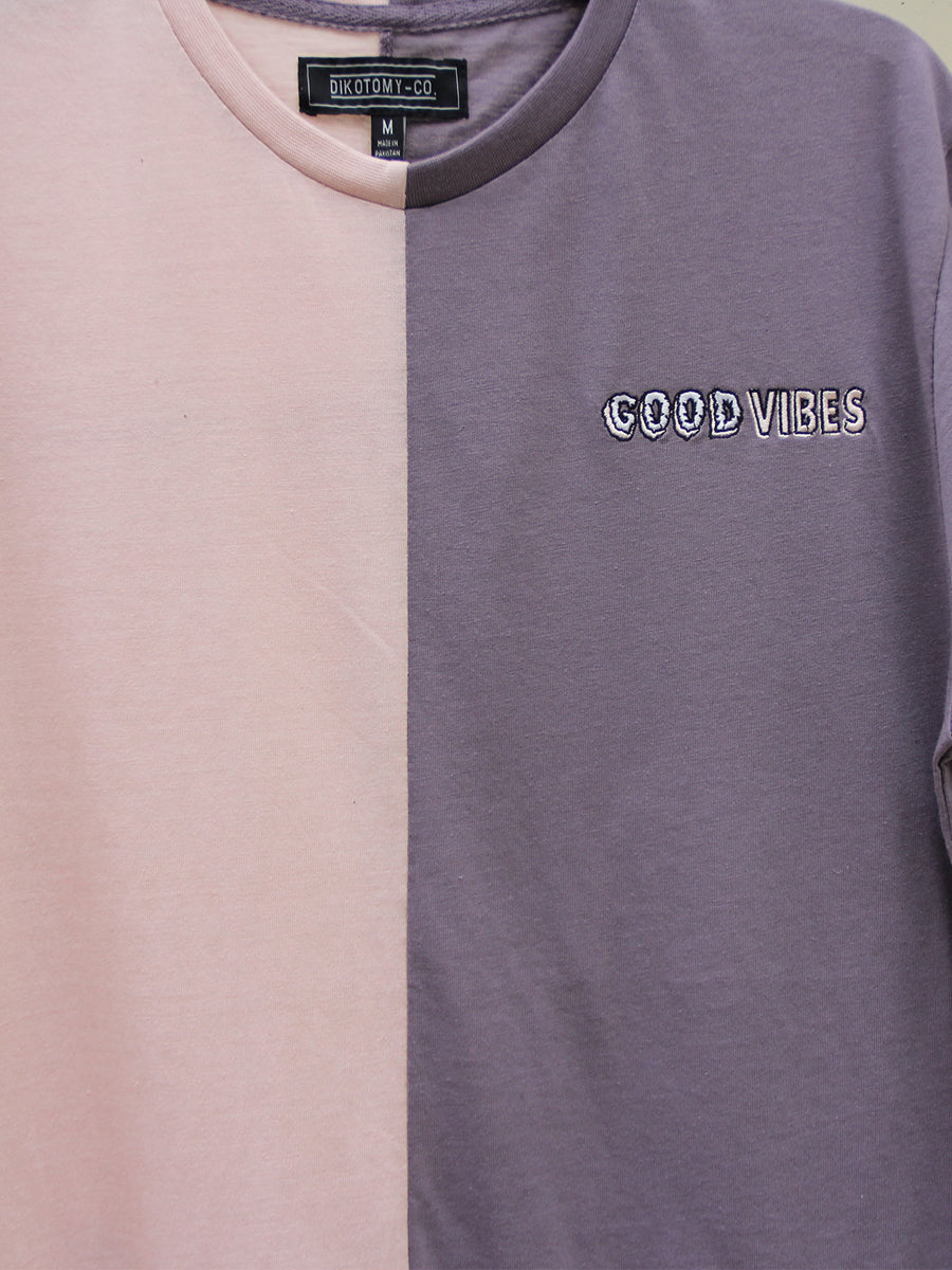 W2493-0789EM GOOD VIBES SPLIT PANEL CREW NECK TEE