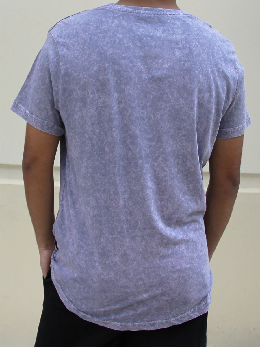 W2437-T007 ICE WASH CURVED HEM CREW NECK TEE