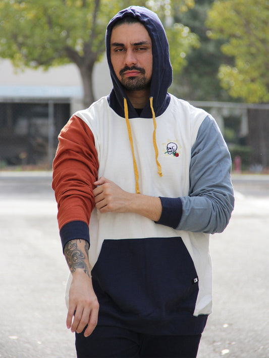 W2447-0807EM YM TOXIC LOVE FLEECE PULL OVER HOODIE